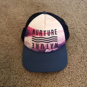North face trucker baseball cap